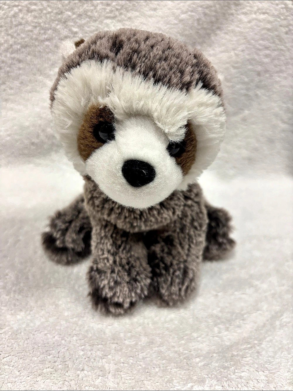 Douglas Mini Rudie Soft Raccoon plush - Picture 2 of 8